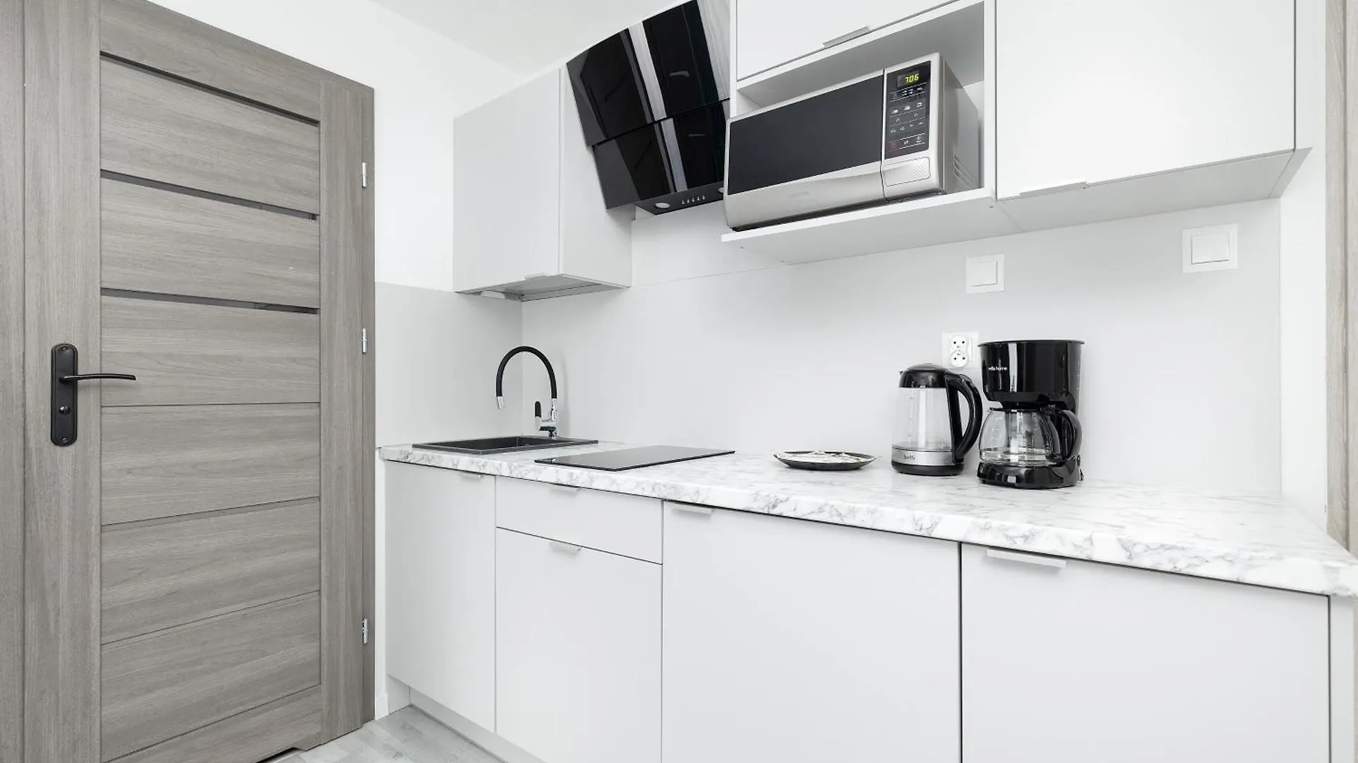 Jasne I Stylowe Apartamenty Z Balkonem W Kolobrzegu Blisko Plazy By Noclegi Renters Kolobrzeg