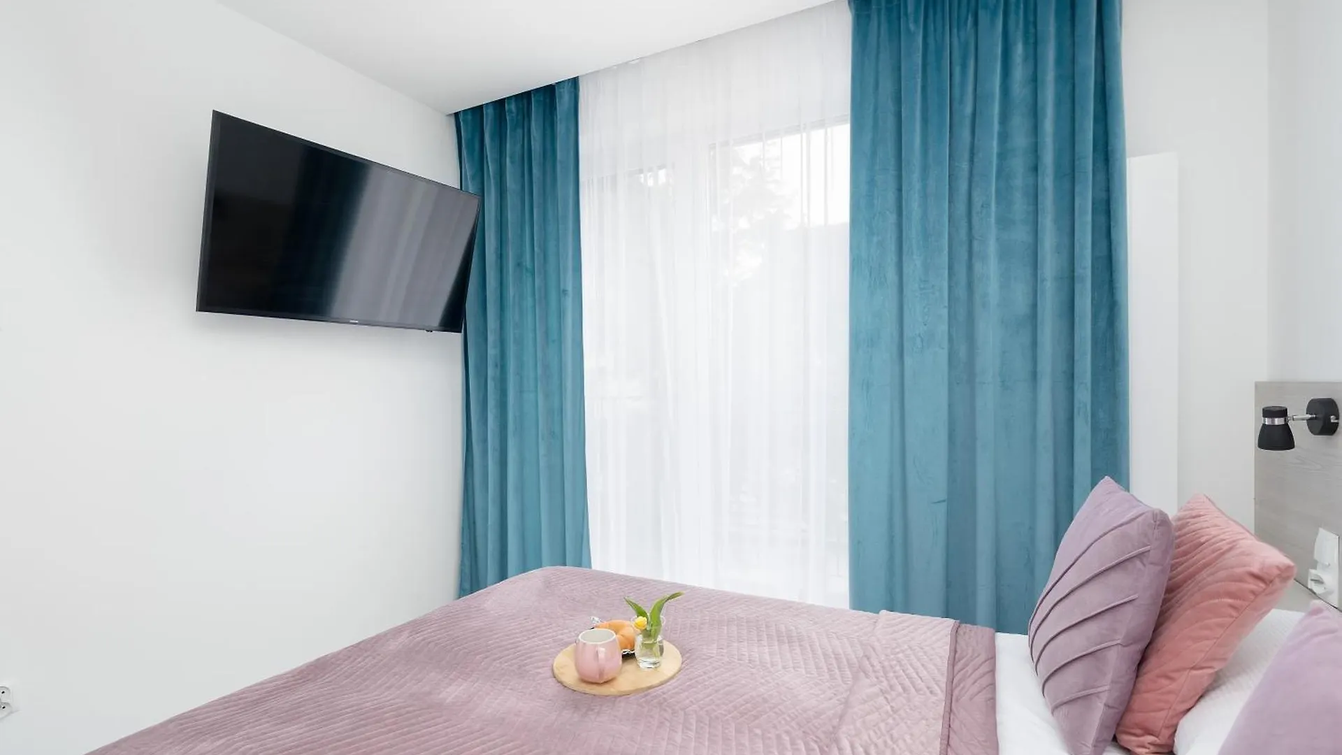 Jasne I Stylowe Apartamenty Z Balkonem W Kolobrzegu Blisko Plazy By Noclegi Renters Poland