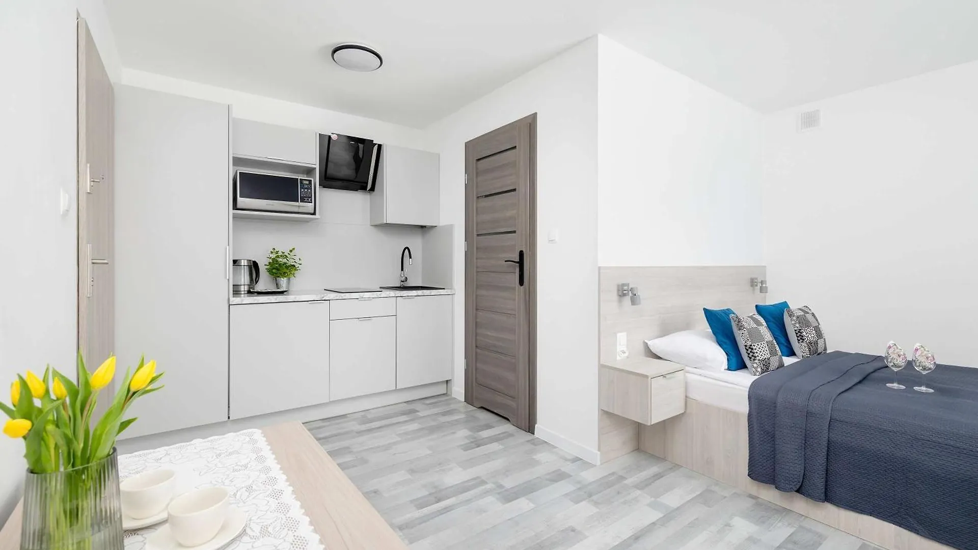 Jasne I Stylowe Apartamenty Z Balkonem W Kolobrzegu Blisko Plazy By Noclegi Renters Poland