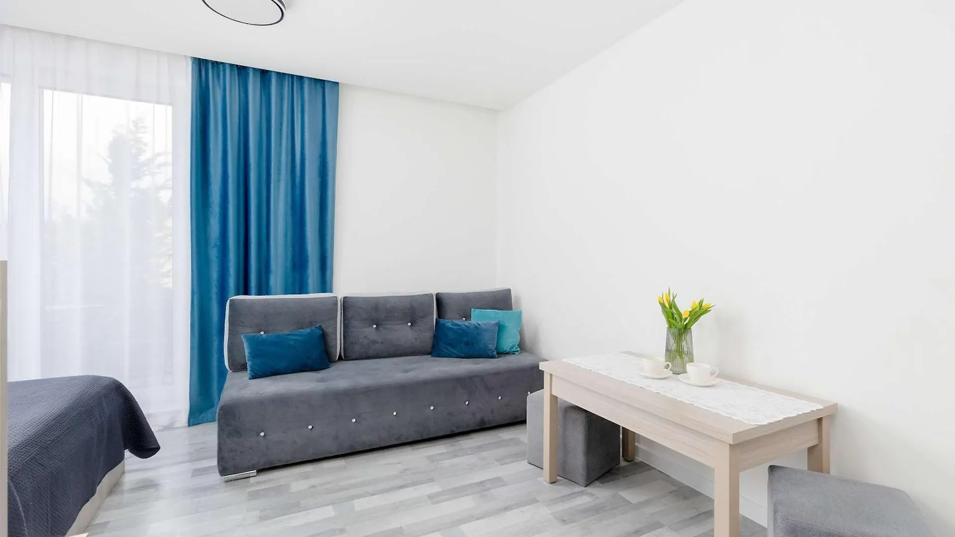 Jasne I Stylowe Apartamenty Z Balkonem W Kolobrzegu Blisko Plazy By Noclegi Renters Kolobrzeg